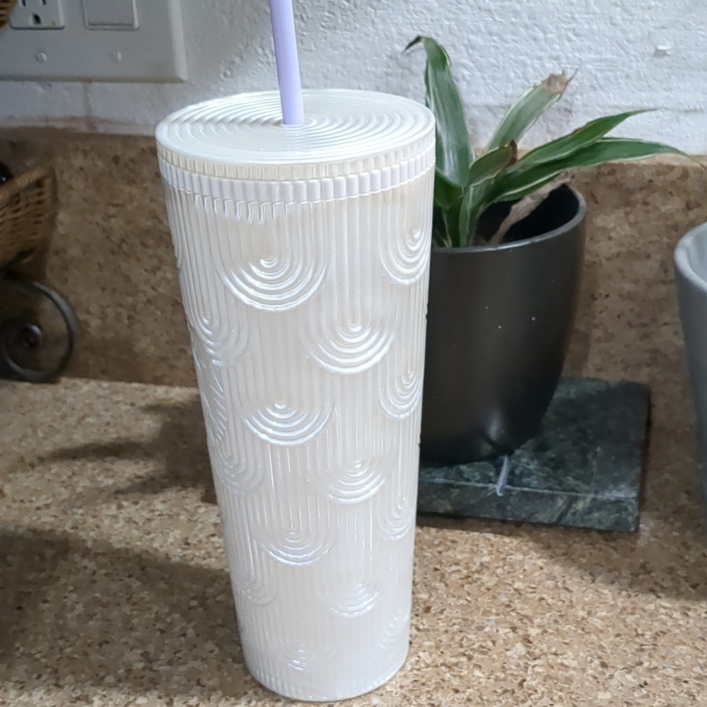 Starbucks 2023 White Pearl Shell Mermaid Scales Cold Cup Tumbler - Picture 3 of 5